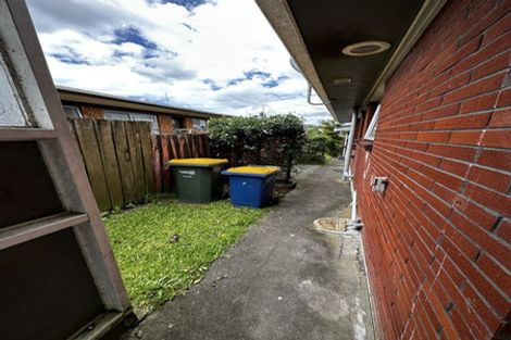 Photo of property in 1/163 View Road, Sunnyvale, Auckland, 0612