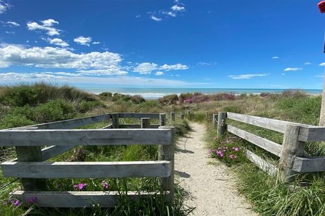 Photo of property in 36 Solander Road, Pegasus, 7612