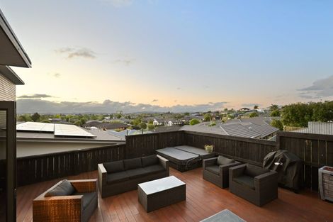 Photo of property in 8 Bishopsworth Way, Huntington, Hamilton, 3210