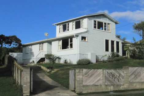Photo of property in 3 Kotuku Street, Elsdon, Porirua, 5022