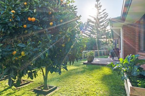 Photo of property in 88a Govett Avenue, Frankleigh Park, New Plymouth, 4310