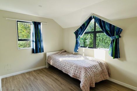 Photo of property in 12a Redwood Avenue, Tawa, Wellington, 5028