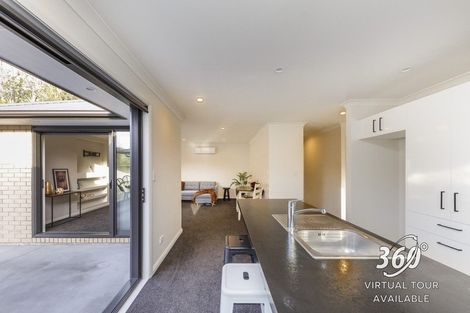 Photo of property in 40a Weston Avenue, Roslyn, Palmerston North, 4414