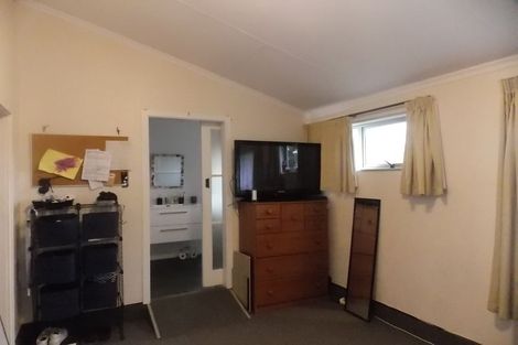 Photo of property in 34 Kelvin Grove Road, Kelvin Grove, Palmerston North, 4414