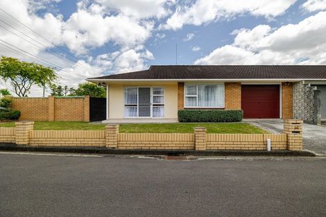 Photo of property in 46 Monrad Street, Highbury, Palmerston North, 4412