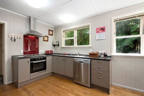 Photo of property in 4 Avian Road, Blue Mountains, Upper Hutt, 5371