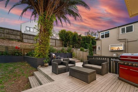 Photo of property in 40a Acacia Road, Torbay, Auckland, 0632
