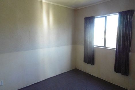 Photo of property in 27 Trevor Hosken Drive, Wiri, Auckland, 2104