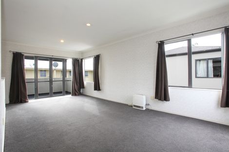 Photo of property in 5/1161 Victoria Street, Whitiora, Hamilton, 3200