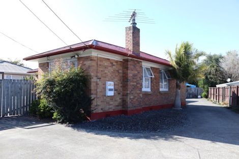 Photo of property in 8 Rollerson Street, Papakura, 2110
