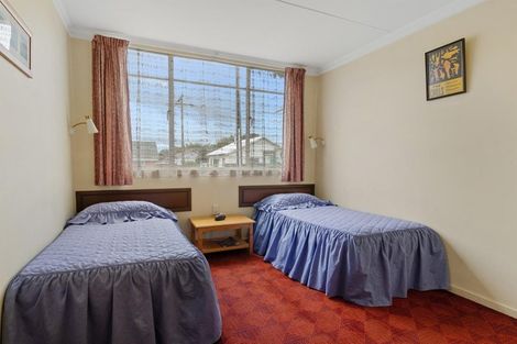 Photo of property in 100 Shearman Street, Waimate, 7924