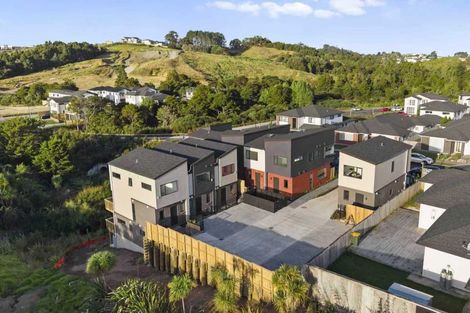 Photo of property in 28 Johns Creek Crescent, Silverdale, 0932