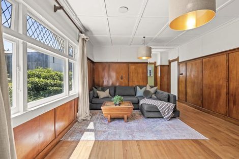 Photo of property in 45 Faraday Street, Hospital Hill, Napier, 4110