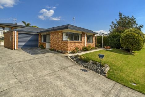 Photo of property in 8 Lynwood Place, Brookfield, Tauranga, 3110