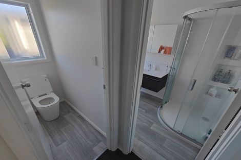 Photo of property in 2/13 Pitcairn Crescent, Bryndwr, Christchurch, 8053