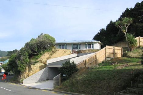 Photo of property in 38 Monowai Road, Johnsonville, Wellington, 6037