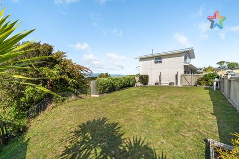 Photo of property in 7 Acacia Avenue, Maungaraki, Lower Hutt, 5010