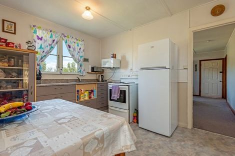 Photo of property in 409 Foxton Shannon Road, Foxton, 4893