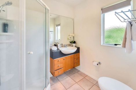 Photo of property in 2/41 Selwyn Crescent, Forrest Hill, Auckland, 0620