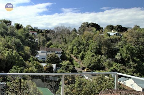 Photo of property in 43 Coote Road, Bluff Hill, Napier, 4110