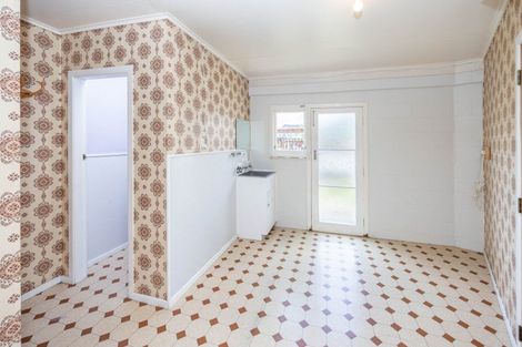 Photo of property in 5 Pelorus Street, Glenview, Hamilton, 3206