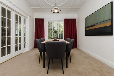 Photo of property in 328 Karori Road, Karori, Wellington, 6012