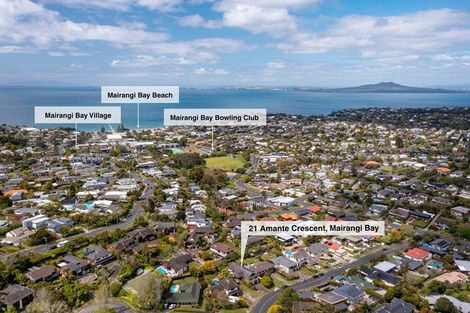 Photo of property in 2/19 Amante Crescent, Mairangi Bay, Auckland, 0630
