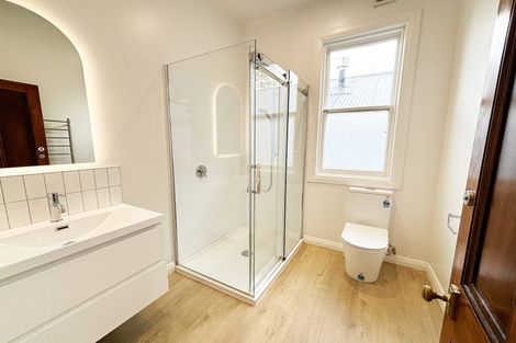 Photo of property in 361 The Terrace, Te Aro, Wellington, 6011