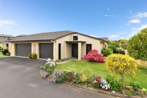 Photo of property in Bramley Gardens, 1/3 Turnbury Court, Rototuna, Hamilton, 3210