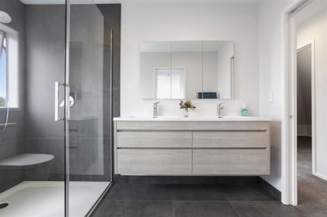 Photo of property in 63 First View Avenue, Beachlands, Auckland, 2018