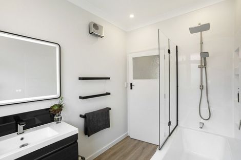 Photo of property in 1 Spencer Street, Andersons Bay, Dunedin, 9013