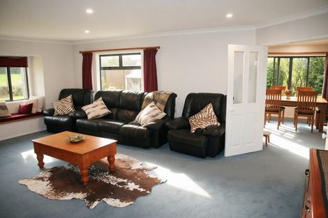 Photo of property in 1758 Mountain Road, Inglewood, 4386