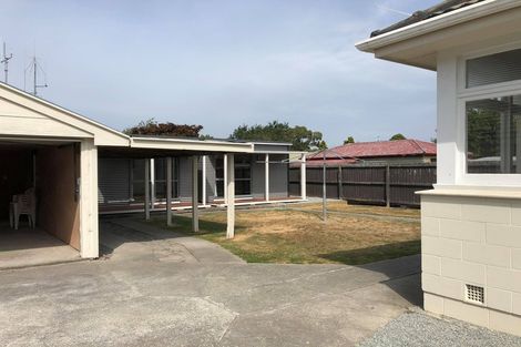 Photo of property in 111 Hansons Lane, Upper Riccarton, Christchurch, 8041