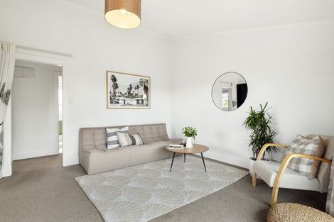 Photo of property in 1/9 Evan Street, Belmont, Auckland, 0622