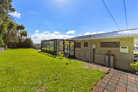 Photo of property in 37 Herekawe Drive, Spotswood, New Plymouth, 4310