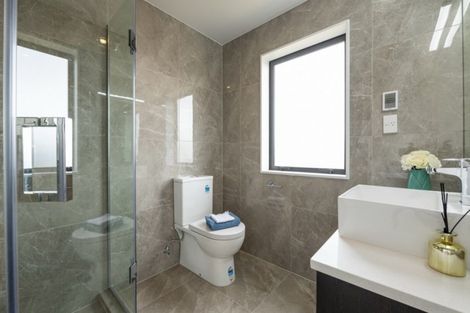 Photo of property in 13 Matiki Road, Flat Bush, Auckland, 2019