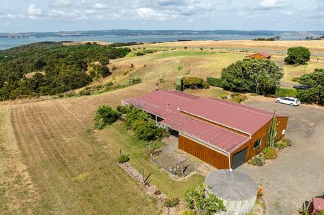 Photo of property in 986 Tinopai Road, Tinopai, Matakohe, 0593