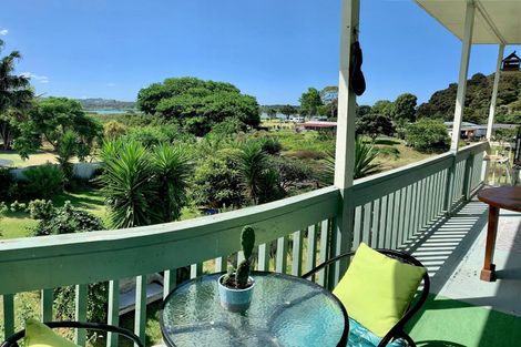Photo of property in 35 Tahuna Road, Paihia, 0200