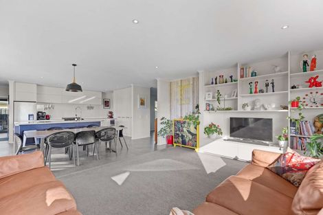 Photo of property in 9 Doncaster Court, Awapuni, Palmerston North, 4412