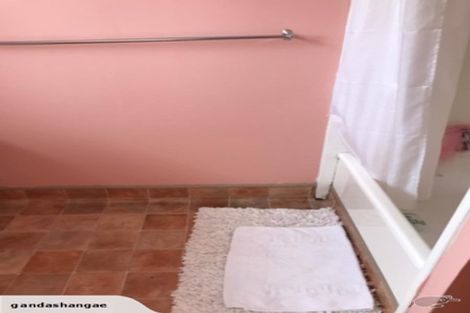 Photo of property in 2/175 Park Road, West End, Palmerston North, 4410