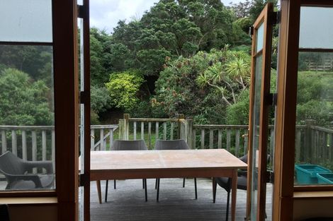 Photo of property in 92 Overtoun Terrace, Hataitai, Wellington, 6021