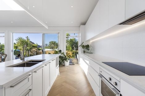 Photo of property in 17 Franklin Road, Freemans Bay, Auckland, 1011