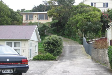 Photo of property in 37 Bassett Road, Johnsonville, Wellington, 6037
