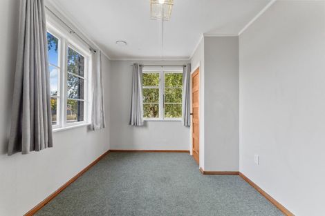 Photo of property in 97 Rangiora Avenue, Roslyn, Palmerston North, 4414