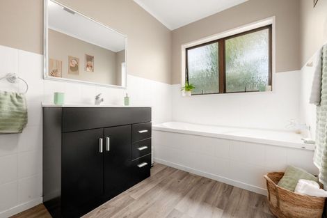 Photo of property in 145 Delamare Road, Pukete, Hamilton, 3200