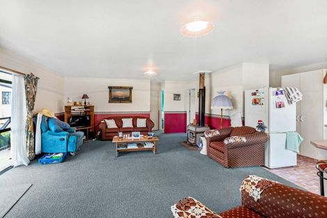 Photo of property in 32 Scotswood Street, Waikaia, 9778