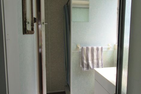 Photo of property in 28 Leonard Street, Waimate, 7924