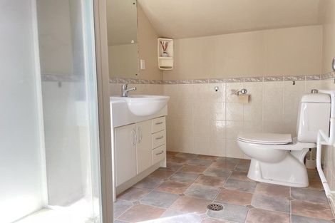 Photo of property in 3/57 Gladstone Road, Northcote, Auckland, 0627