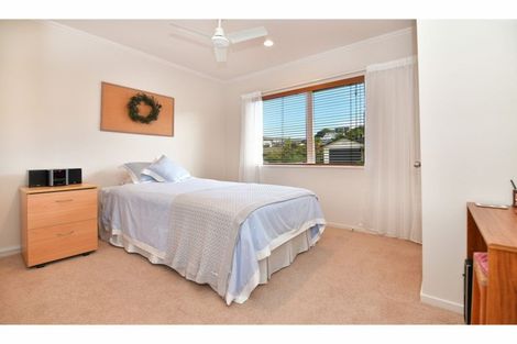 Photo of property in 4 Astor Place, Orewa, 0931