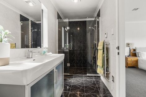 Photo of property in 133 Beach Road, Castor Bay, Auckland, 0620